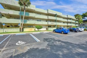 6075 N Sabal Palm Blvd APT 209, Tamarac, FL 33319, Sold 07/19/24