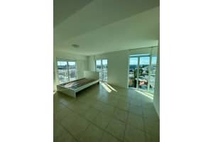 7600 Collins Ave APT 1006, Miami Beach, FL 33141, Sold 08/23/24