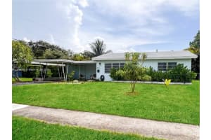205 S 57th Terrace, Hollywood, FL 33023, Sold 04/26/24