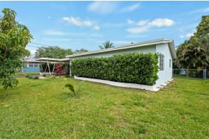 205 S 57th Terrace, Hollywood, FL 33023, Sold 04/26/24