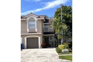 5549 NW 90th Ave, Sunrise, FL 33351, Sold 06/07/24