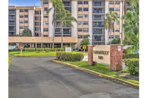 900 NE 195th St APT 507, Miami, FL 33179, Sold 08/16/24