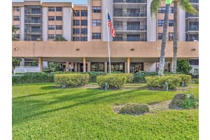 900 NE 195th St APT 507, Miami, FL 33179, Sold 08/16/24