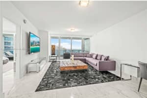 200 Biscayne Blvd Way APT 3805, Miami, FL 33131, Sold 07/01/24