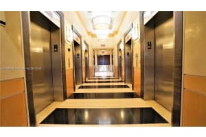Vizcayne, 253 NE 2nd St APT 334, Miami, FL 33132, Sold 05/02/24