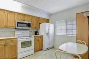 4000 Crystal Lake Dr APT 215, Pompano Beach, FL 33064, Sold 04/30/24