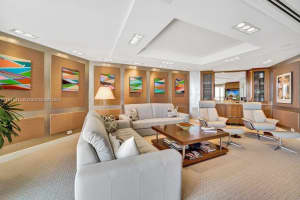 2800 Island Blvd APT 2901, Aventura, FL 33160, Sold 11/12/24
