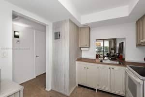 117 Royal Pk Dr #2g, Oakland Park, FL 33309, Sold 07/12/24