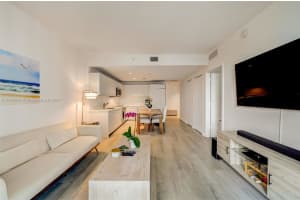 55 SW 9th St Apt 2110, Miami, FL 33130, Sold 07/08/24