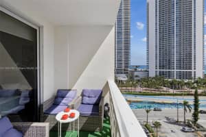 1825 S Ocean Dr PH 11, Hallandale Beach, FL 33009, Sold 04/23/24