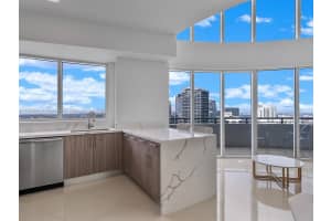 60 SW 13th St Apt 5018, Miami, FL 33130, Sold 06/25/24