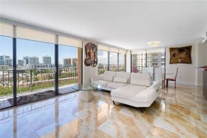 210 174th St APT 1209, Sunny Isles Beach, FL 33160, Sold 03/12/25