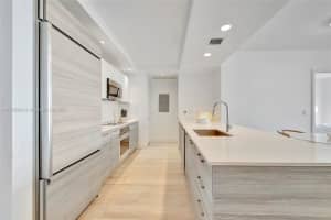 121 NE 34th St #2407, Miami, FL 33137, Sold 06/12/24