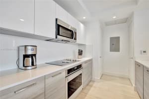 121 NE 34th St #2407, Miami, FL 33137, Sold 06/12/24