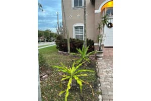 13814 SW 274th Terrace, Homestead, FL 33032, Sold 11/07/24