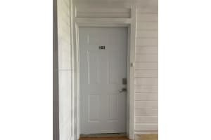 18905 NW 62nd Ave APT 102, Hialeah, FL 33015, Sold 05/06/24