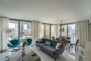 2600 E Hallandale Beach Blvd t701, Hallandale Beach, FL 33009, Sold 10/29/24