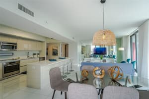 2600 E Hallandale Beach Blvd t701, Hallandale Beach, FL 33009, Sold 10/29/24