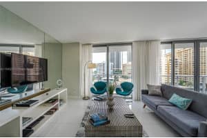 2600 E Hallandale Beach Blvd t701, Hallandale Beach, FL 33009, Sold 10/29/24