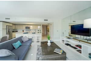 2600 E Hallandale Beach Blvd t701, Hallandale Beach, FL 33009, Sold 10/29/24