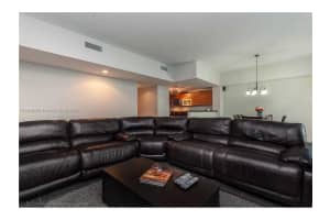 Vizcayne, 253 NE 2nd St APT 4704, Miami, FL 33132, Sold 06/28/24