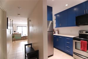 1250 Lincoln Rd APT 205, Miami Beach, FL 33139, Sold 05/30/24