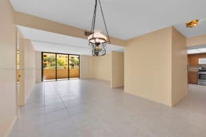 600 Biltmore Way APT 216, Coral Gables, FL 33134, Sold 05/06/24