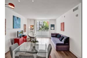 18800 NE 29th Ave APT 530, Aventura, FL 33180, Sold 05/17/24