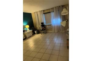6990 NW 186th St 4 210a, Hialeah, FL 33015, Sold 06/04/24