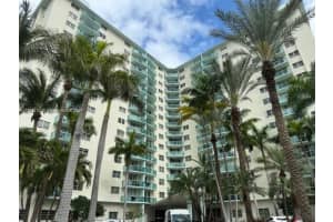 3901 S Ocean Dr #15m, Hollywood, FL 33019, Sold 09/12/24