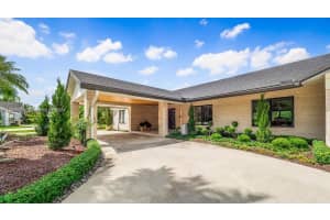 11945 Oak Leaf Dr, Davie, FL 33330, Sold 05/10/24