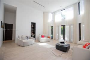395 Sabal Way, Weston, FL 33326, Sold 04/09/24
