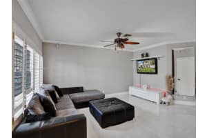 6002 Harbor Isle Way #513, Tamarac, FL 33321, Sold 04/15/24