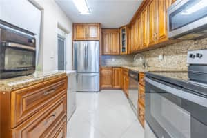 4281 NW 41st St APT 319, Lauderdale Lakes, FL 33319, Sold 05/06/24