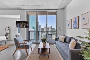 151 SE 1st St Apt 3203, Miami, FL 33131, Sold 06/20/24