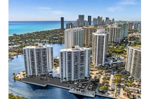 20505 E Country Club Dr APT 439, Aventura, FL 33180, Sold 06/20/24
