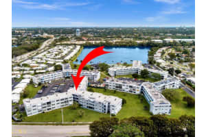 2300 Park Ln APT 114, Hollywood, FL 33021, Sold 04/24/24
