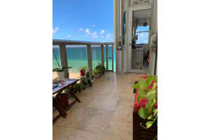 6039 Collins Ave APT 1401, Miami Beach, FL 33140, Sold 01/31/25