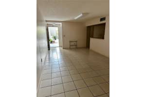 9433 Fontainebleau Blvd APT 112, Miami, FL 33172, Sold 07/29/24