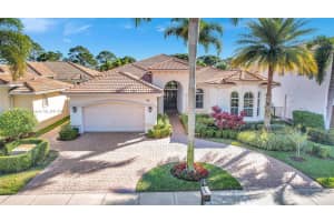 320 Charroux Dr, Palm Beach Gardens, FL 33410, Sold 08/19/24