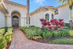 320 Charroux Dr, Palm Beach Gardens, FL 33410, Sold 08/19/24