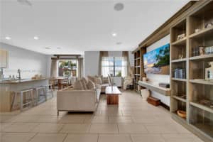 15785 NW 91st Ct, Miami Lakes, FL 33018, Sold 04/22/24