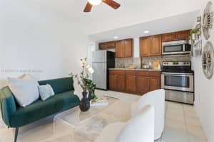 110 S Shore Dr #3g, Miami Beach, FL 33141, Sold 04/19/24