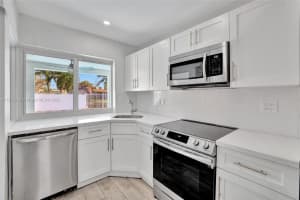 1830 NW 32nd St, Oakland Park, FL 33309, Sold 11/19/24