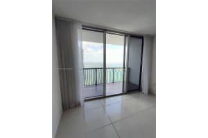 Opera Tower, 1750 N Bayshore Dr APT 5103, Miami, FL 33132, Sold 10/25/24