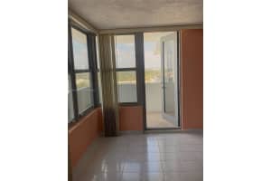 2899 Collins Ave APT 1522, Miami Beach, FL 33140, Sold 10/23/24