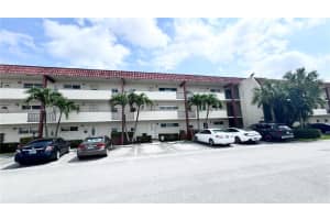 8980 S Hollybrook Blvd APT 307, Pembroke Pines, FL 33025, Sold 04/19/24