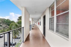 2600 NW 49th Ave APT 402, Lauderdale Lakes, FL 33313, Sold 07/30/24