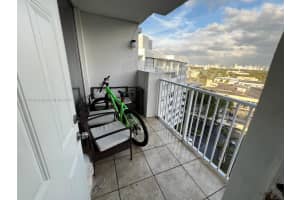 1300 NE Miami Gardens Dr #1018e, Miami, FL 33179, Sold 08/12/24