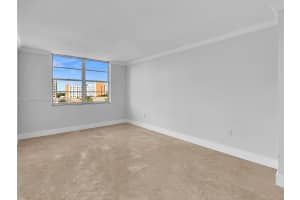 2801 NE 183rd St #601w, Aventura, FL 33160, Sold 05/31/24
